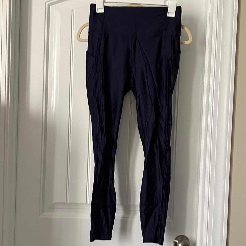 Fabletics Women's Navy Shine Leggings